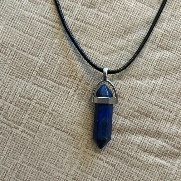 Silvertone wrapped gemstone point pendant on black leather necklace - Picture 2 of 5